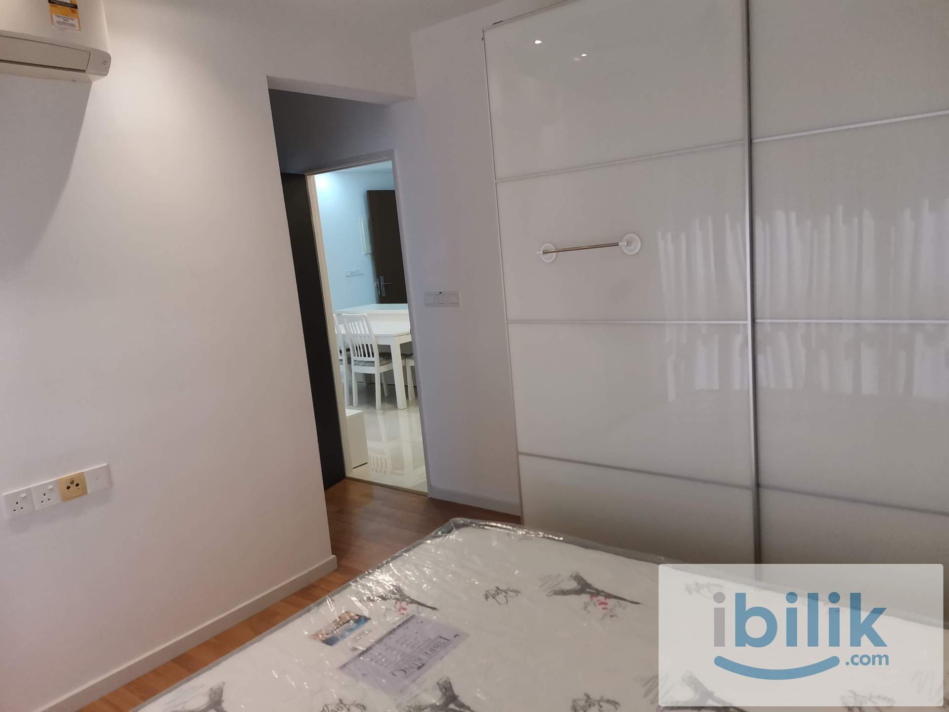 Tri Pinnacle aircond Master fully furnished room included utilities private bathroom - Image 3