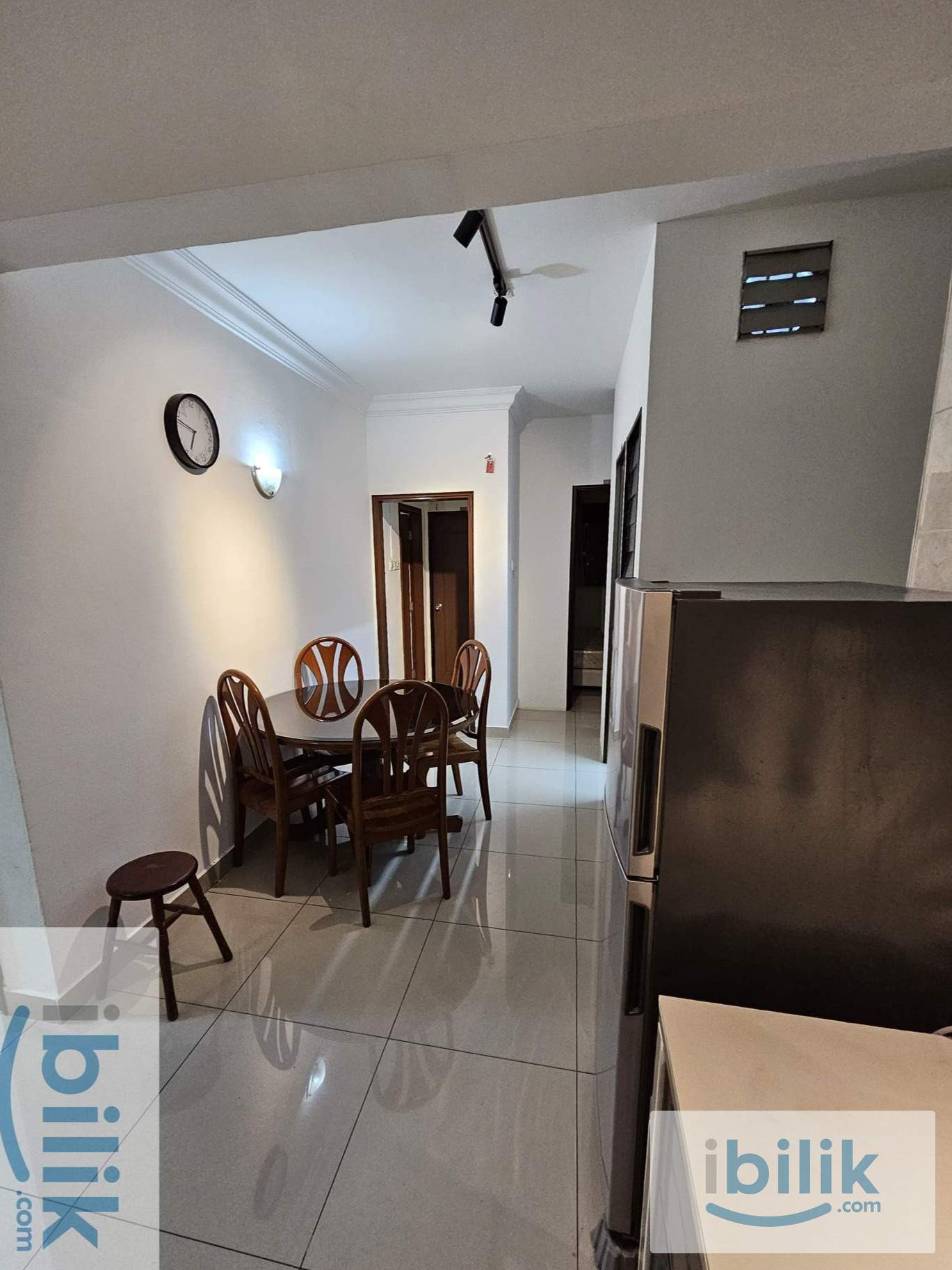 Gurney Park aircond furnish single room included utilities - Image 4