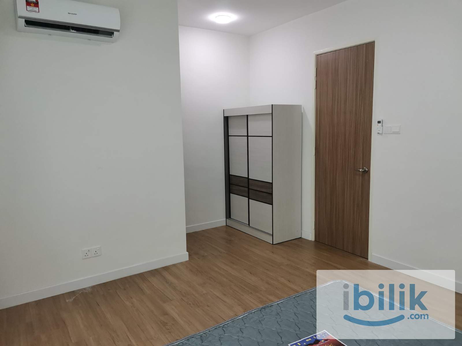 Pearl Residences Aircond Master room included utilities - Image 3