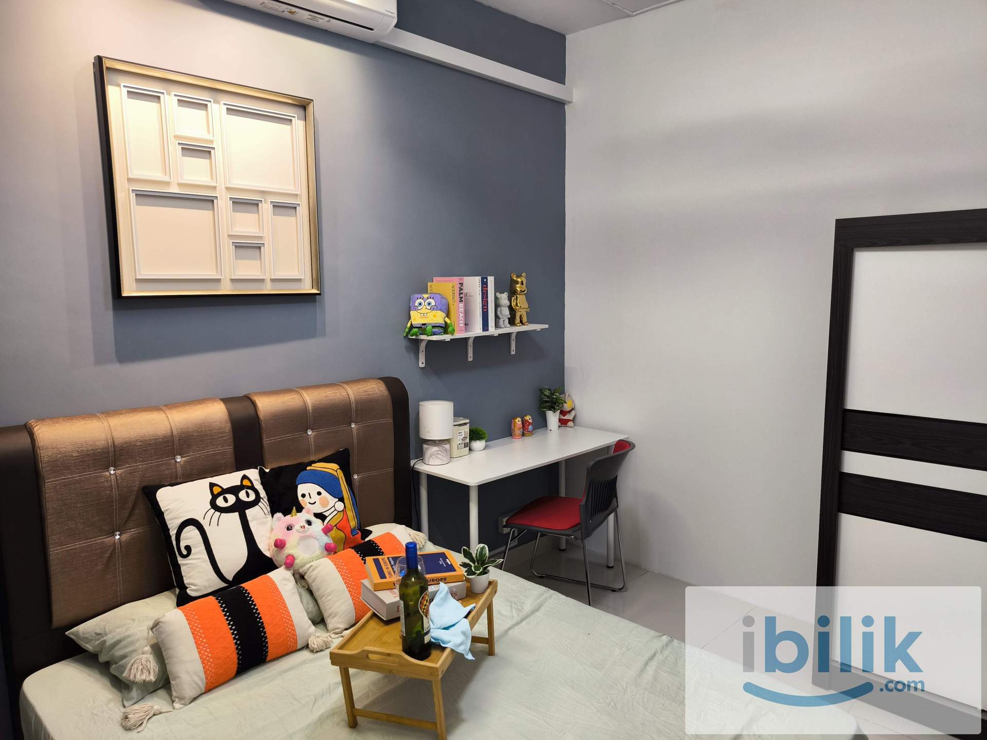Middle Room - Image 2