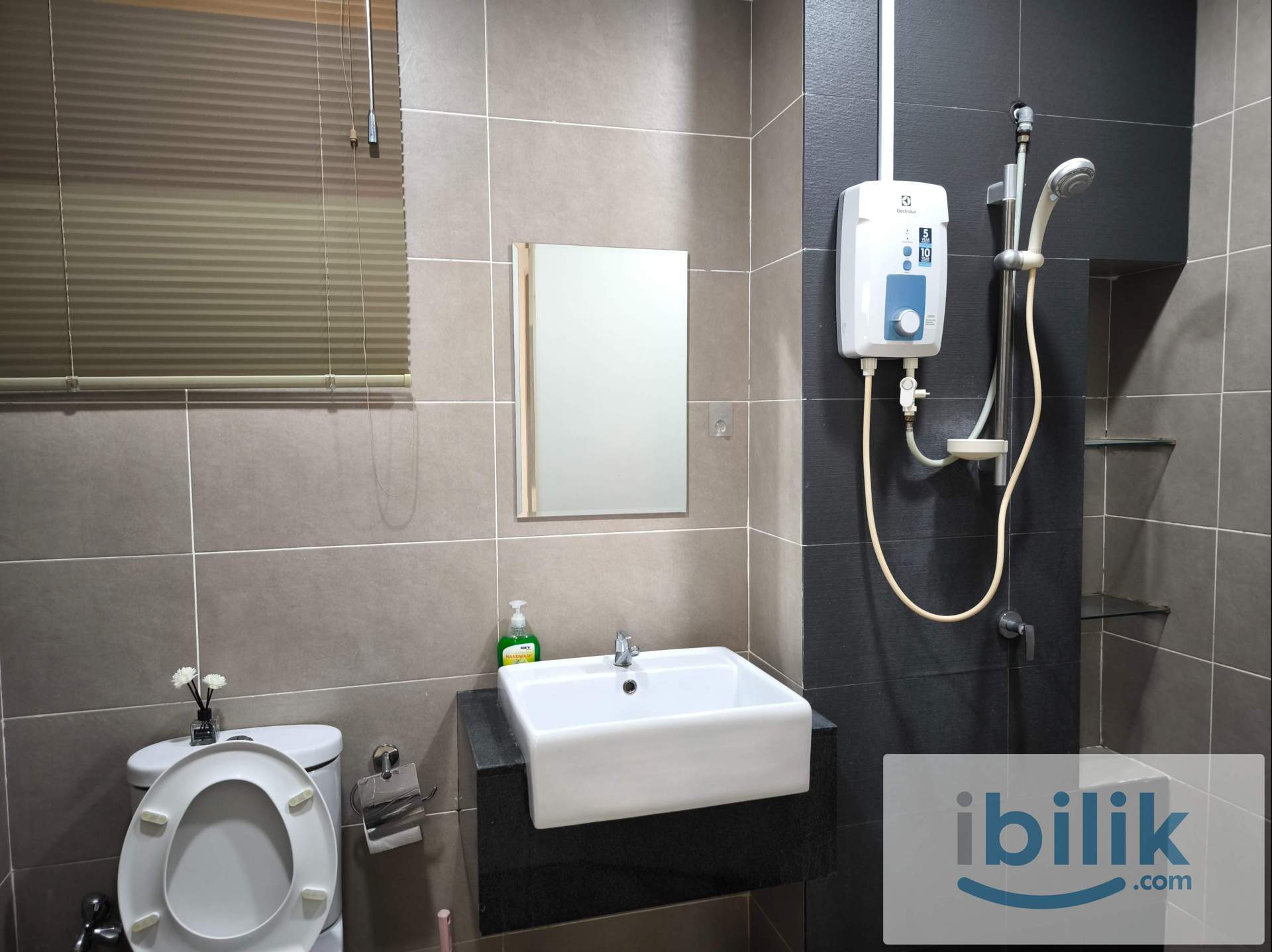 You Residence Just Renovated Walk 5 Min Tmn suntex MRT - Image 5