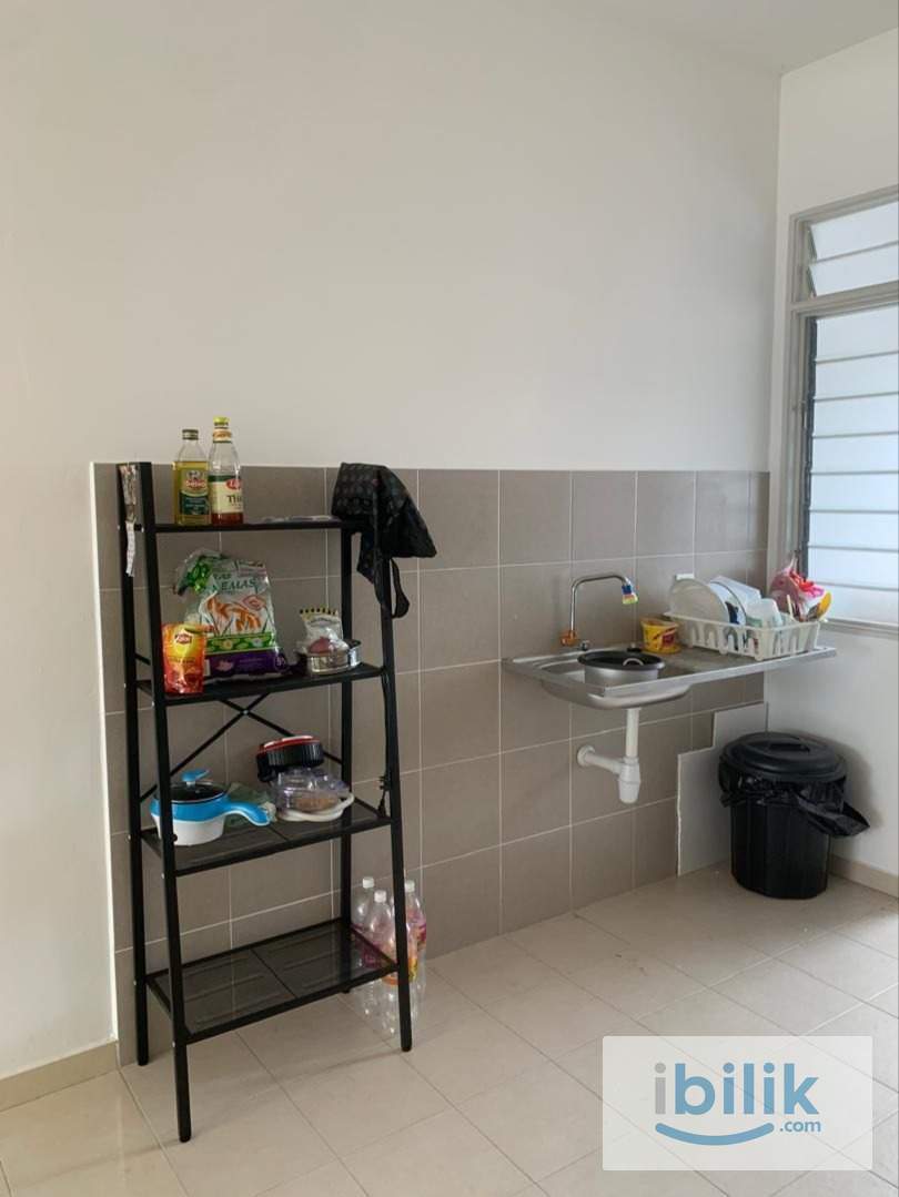 Bilik 3 - Rumah Pangsa Kenanga Tiga, Kampung Tujuh Tengkera, Melaka - Image 7
