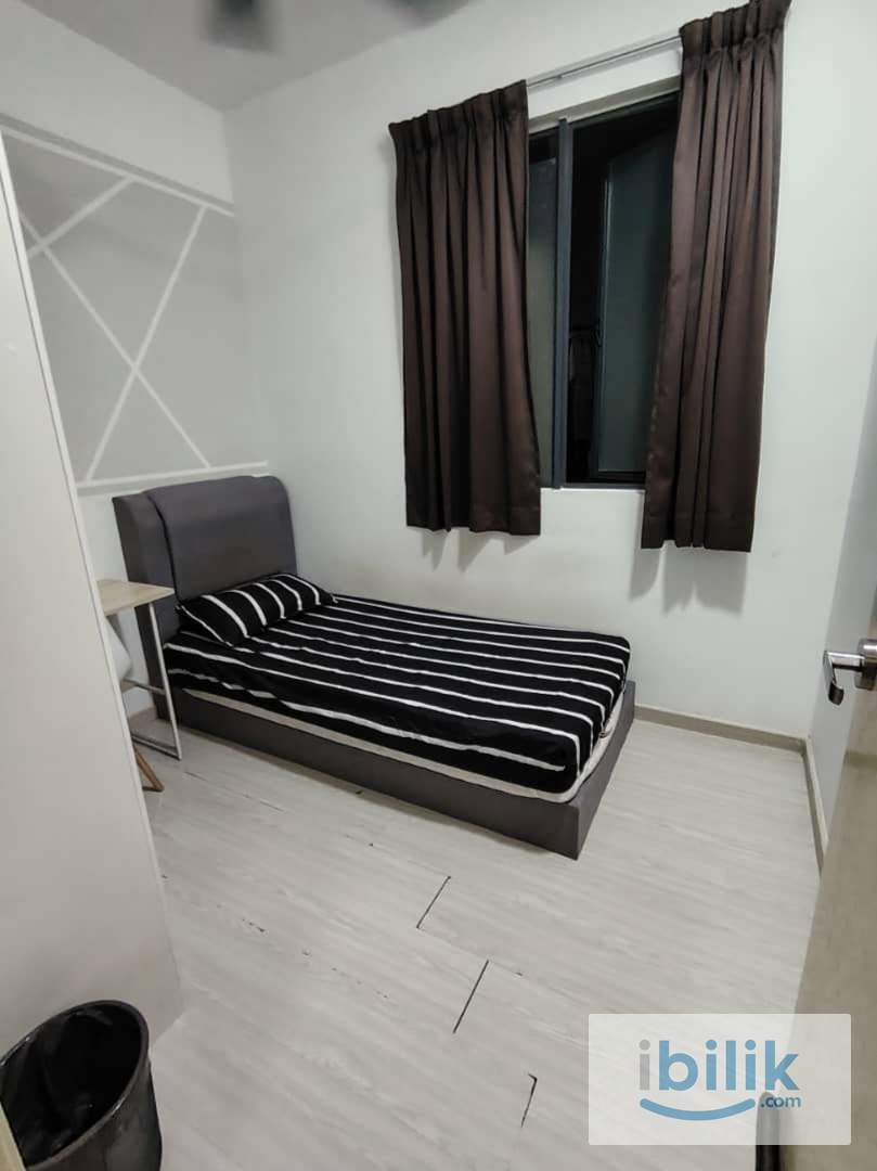 Hamilton residence wangsa maju nearby lrt - Image 4