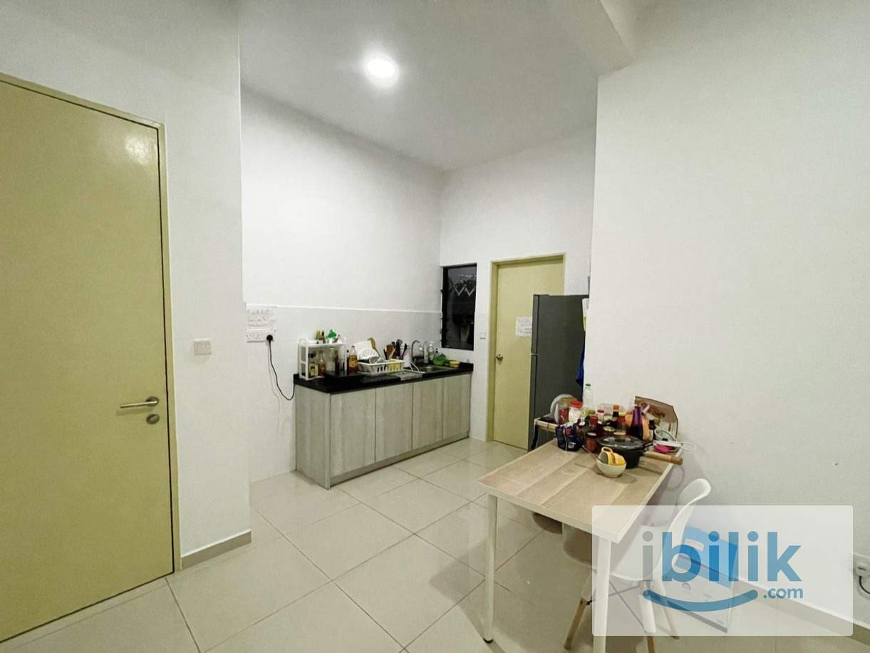 Hamilton residence wangsa maju nearby lrt - Image 6