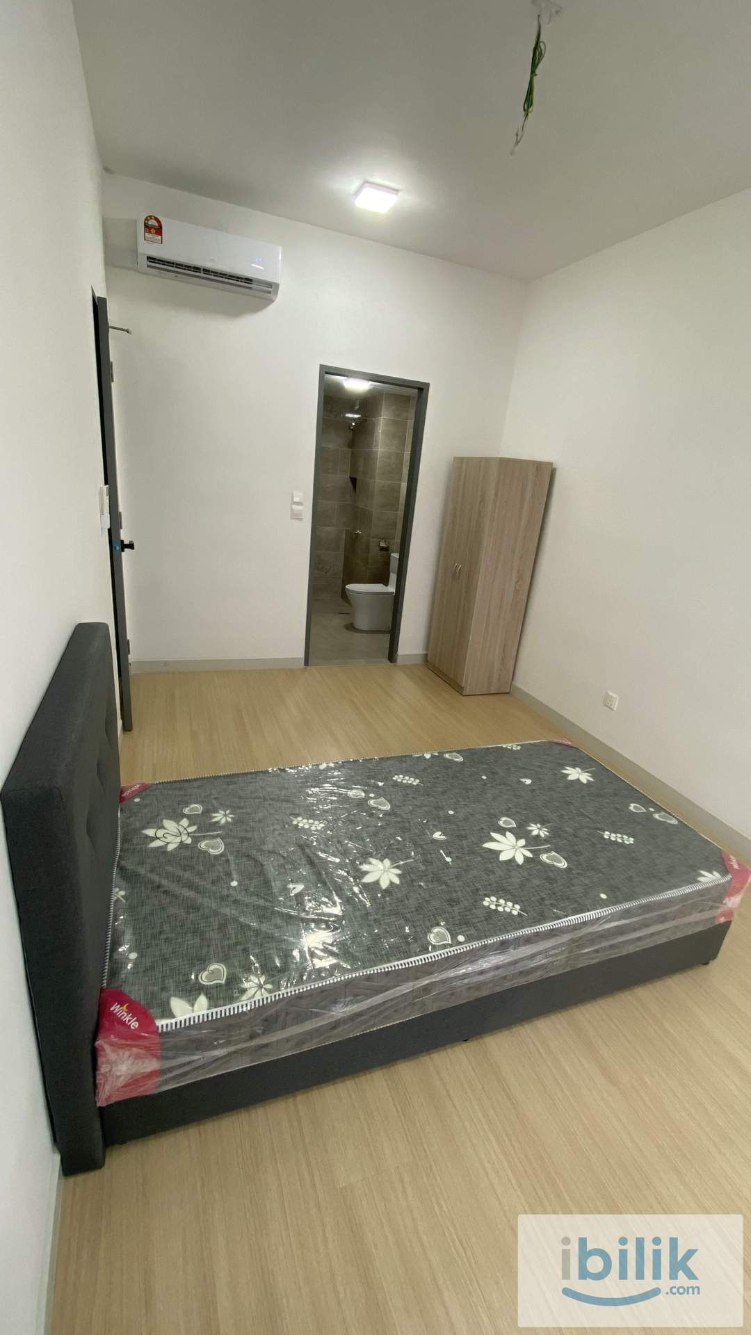 MASTER BEDROOM for MUSLIM MALE ONLY - Image 2