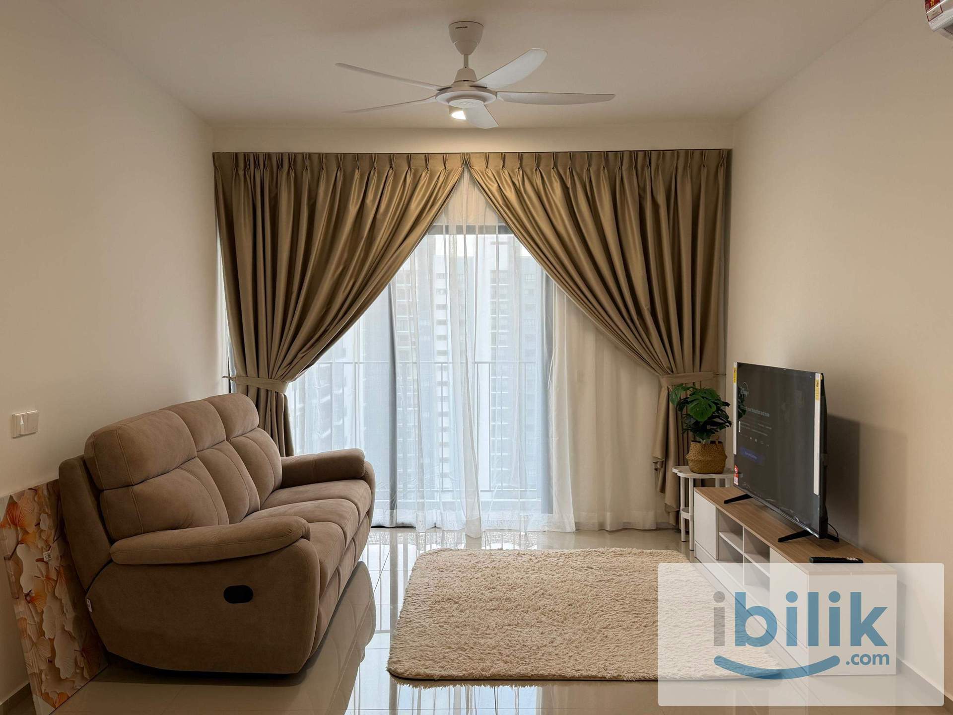 Brand new condo Hana @ Eco Ardence for rent  - Image 1