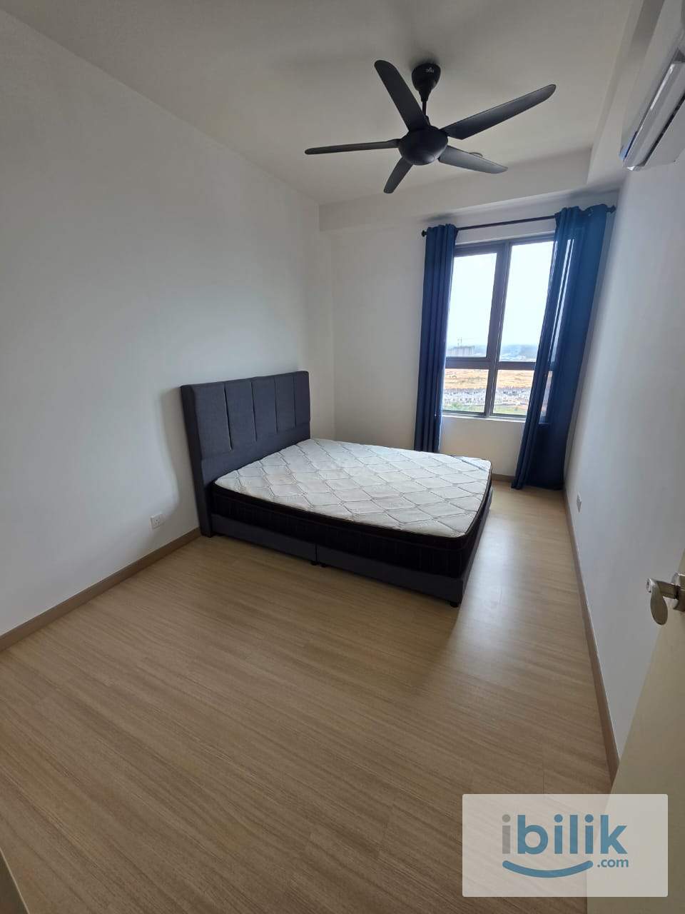 All room - Image 2
