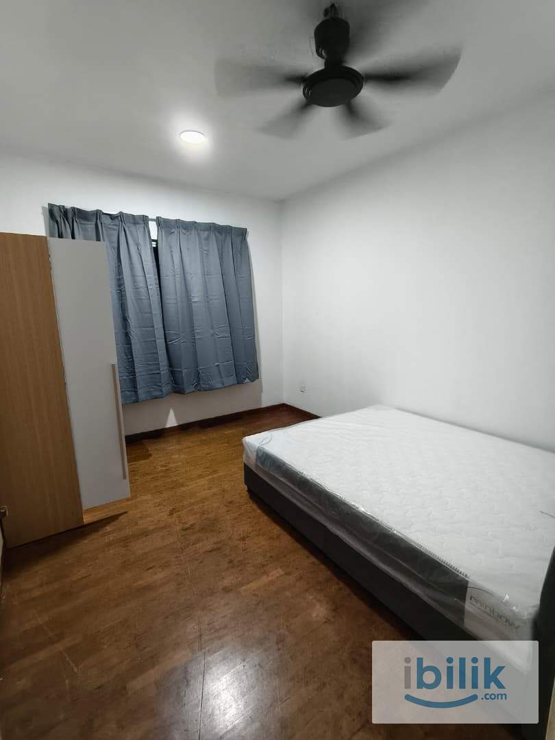 Middle Room, Room Rental Green Avenue Bukit Jalil (Walking Distance to LRT,Fully Furnished) - Image 1