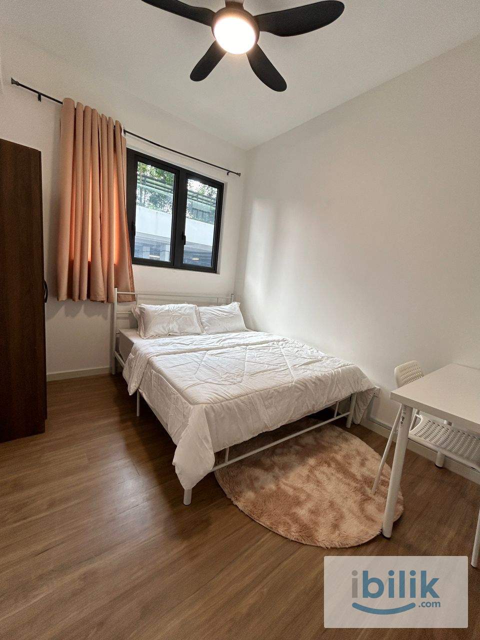 Medium room for rent @ M Vertica Cheras - Image 1