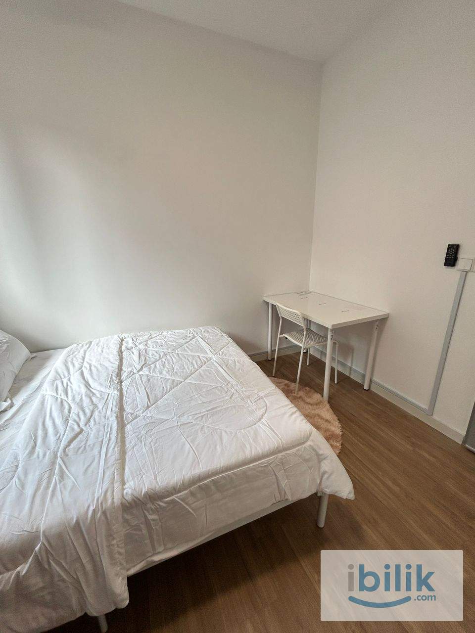 Medium room for rent @ M Vertica Cheras - Image 2