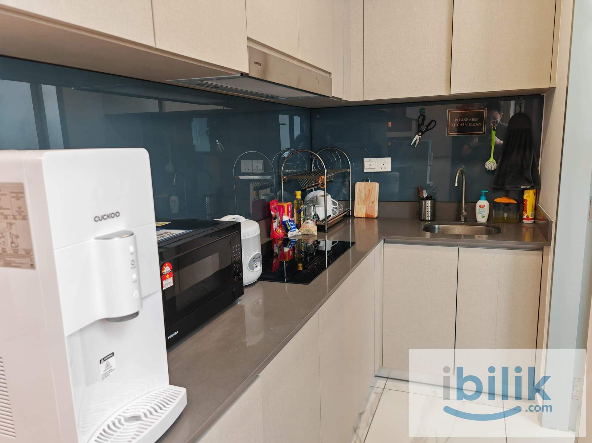 Sinaran Residence - Medium Room (Female Unit) - Image 3