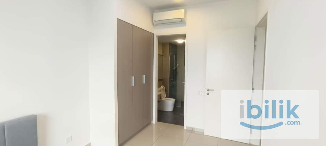Master Room - Image 4