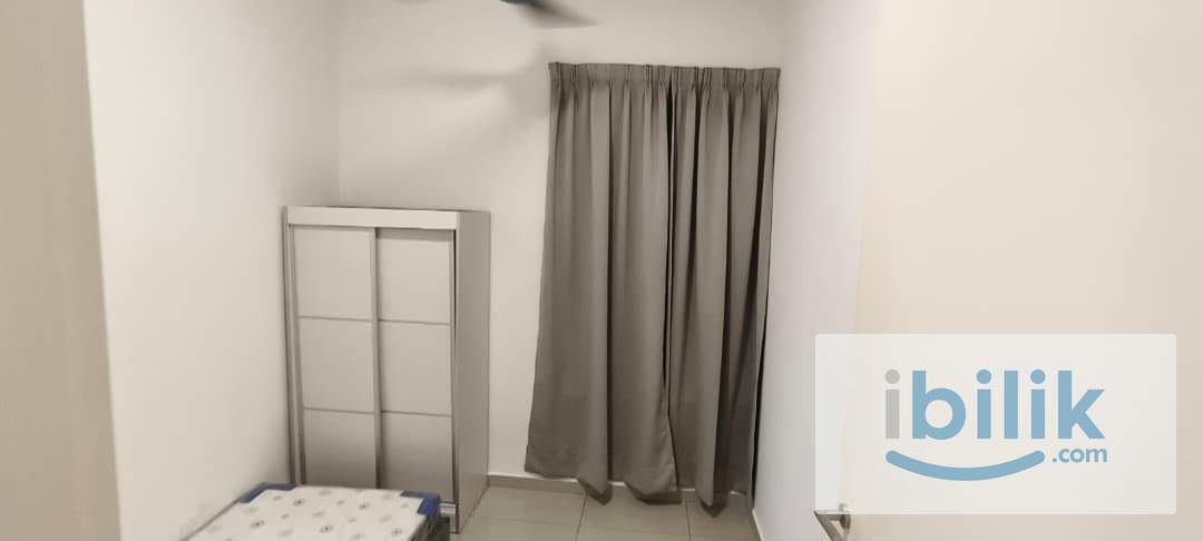 Small Room - Image 2