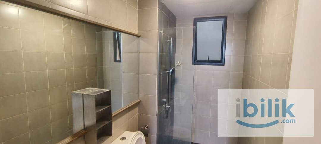 Small Room - Image 5