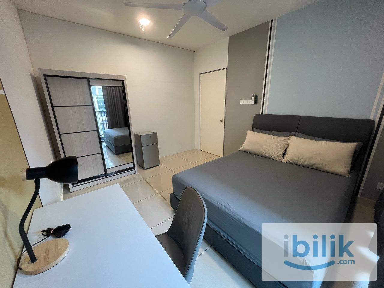 ZERO DEPOSIT Female Room for Rent @ AraTre, Ara Damansara-10mins walk to LRT - Image 1