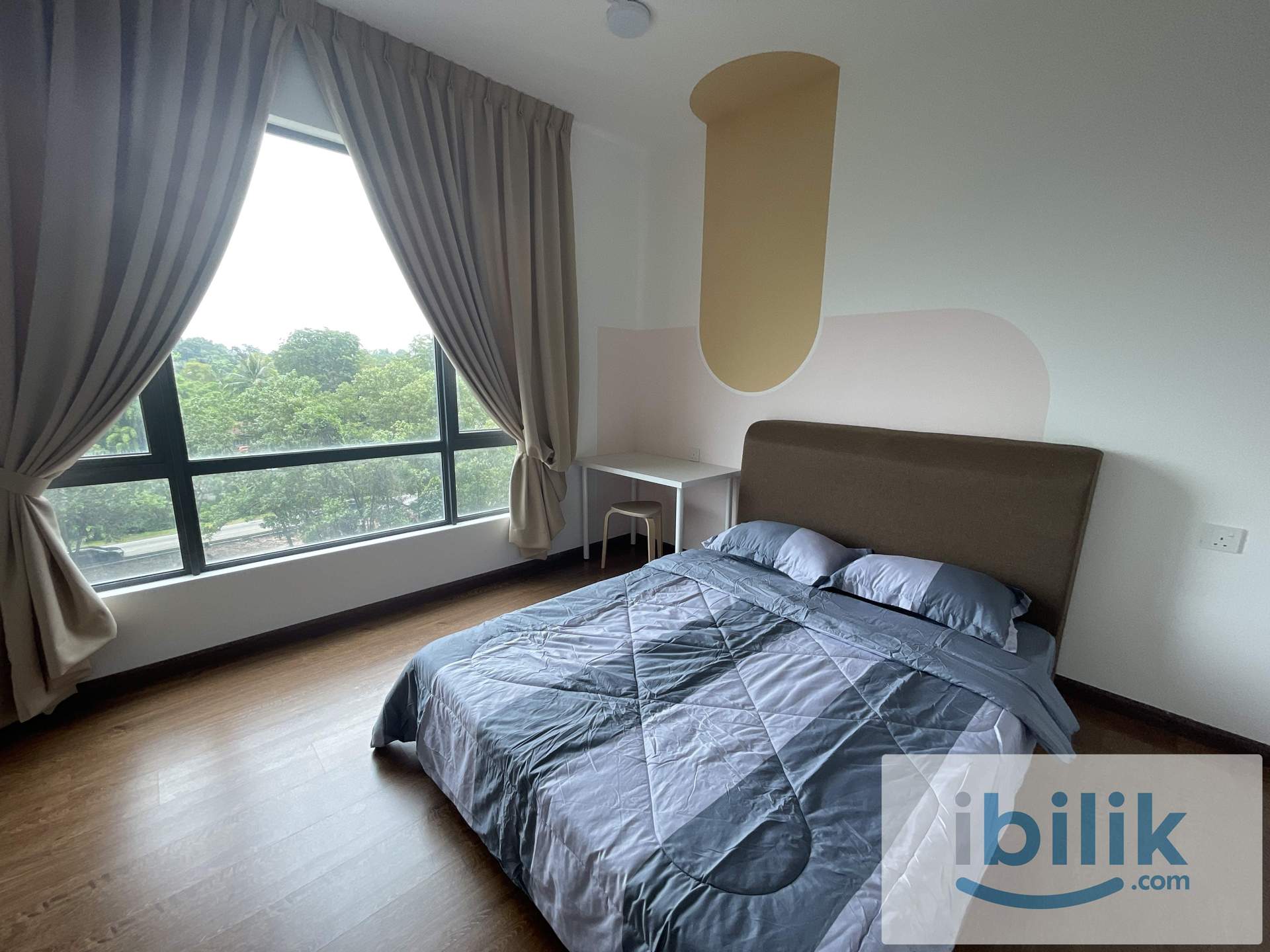 MASTER ROOM FOR RENT @ CENTRAL PARK COUNTRY GARDEN, TAMPOI - Image 1