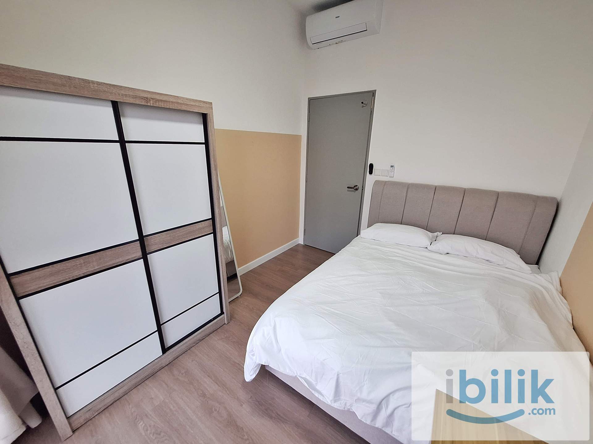 📍Skyline KL Fully Furnished Queen Bed Room for Rent 👑LRT Pudu downstairs 🧭Nearby Sunway Velocity, MyTown, Ikea, TRX - Image 1