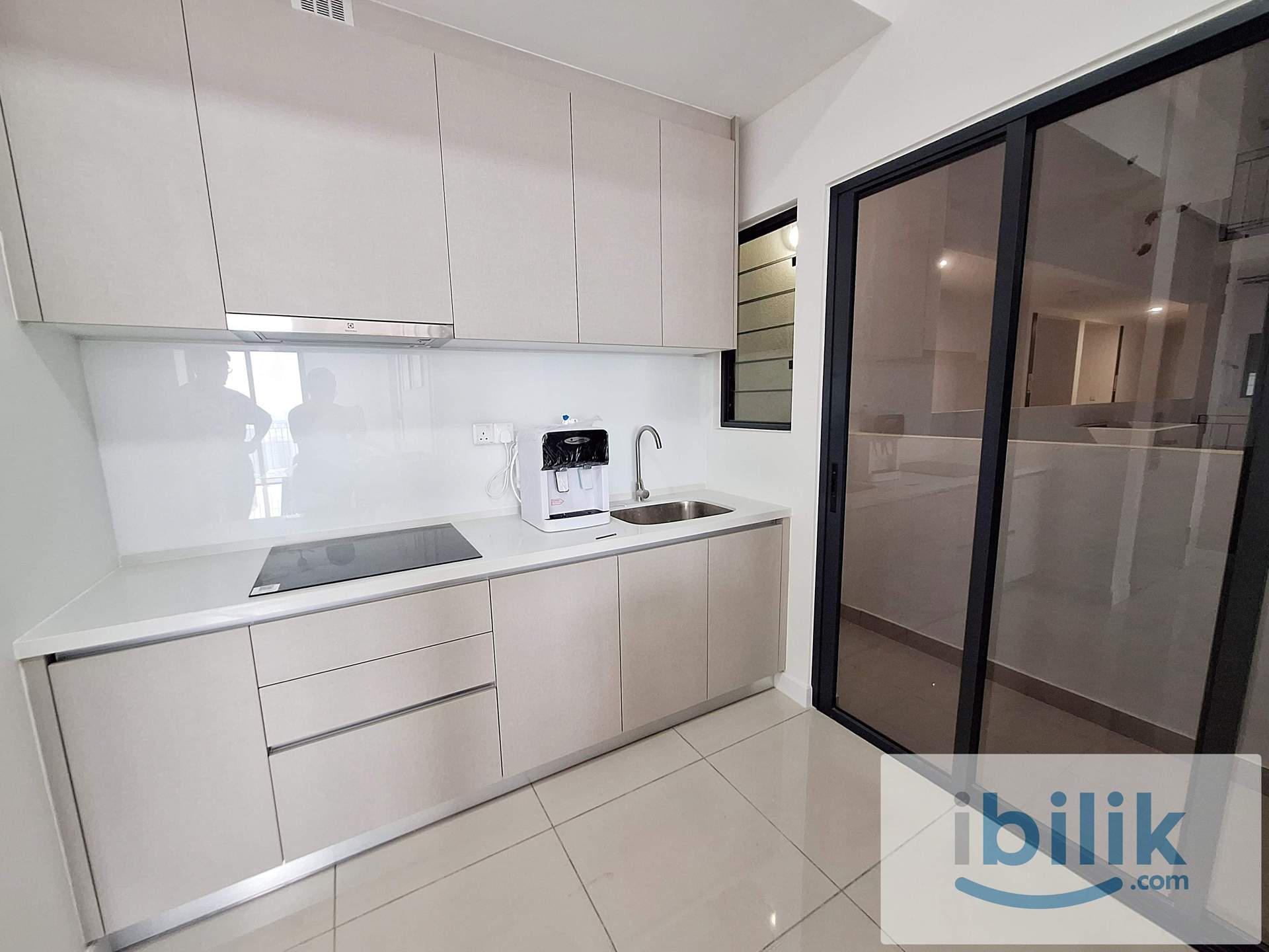 📌Skyline KL Fully Furnished Cozy Master Room For Rent 🤩Move-in Ready ⭐Nearby LRT Pudu, Sunway Velocity, MyTown, IKEA - Image 4