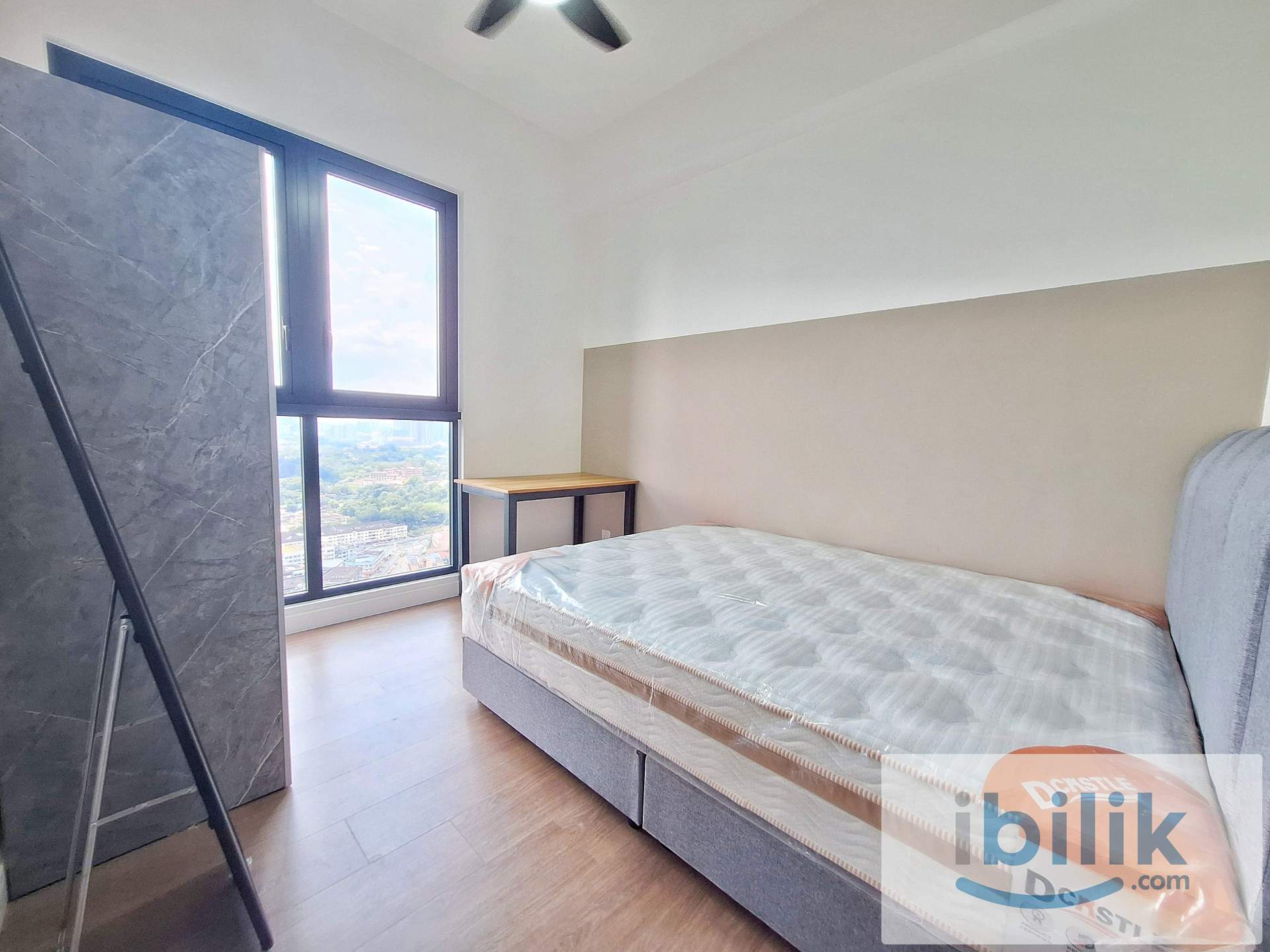 👑Skyline KL Fully Furnished Cozy Queen Bed Room For Rent ✅️LRT Pudu downstairs ✅️Nearby Sunway Velocity, MyTown, IKEA - Image 2