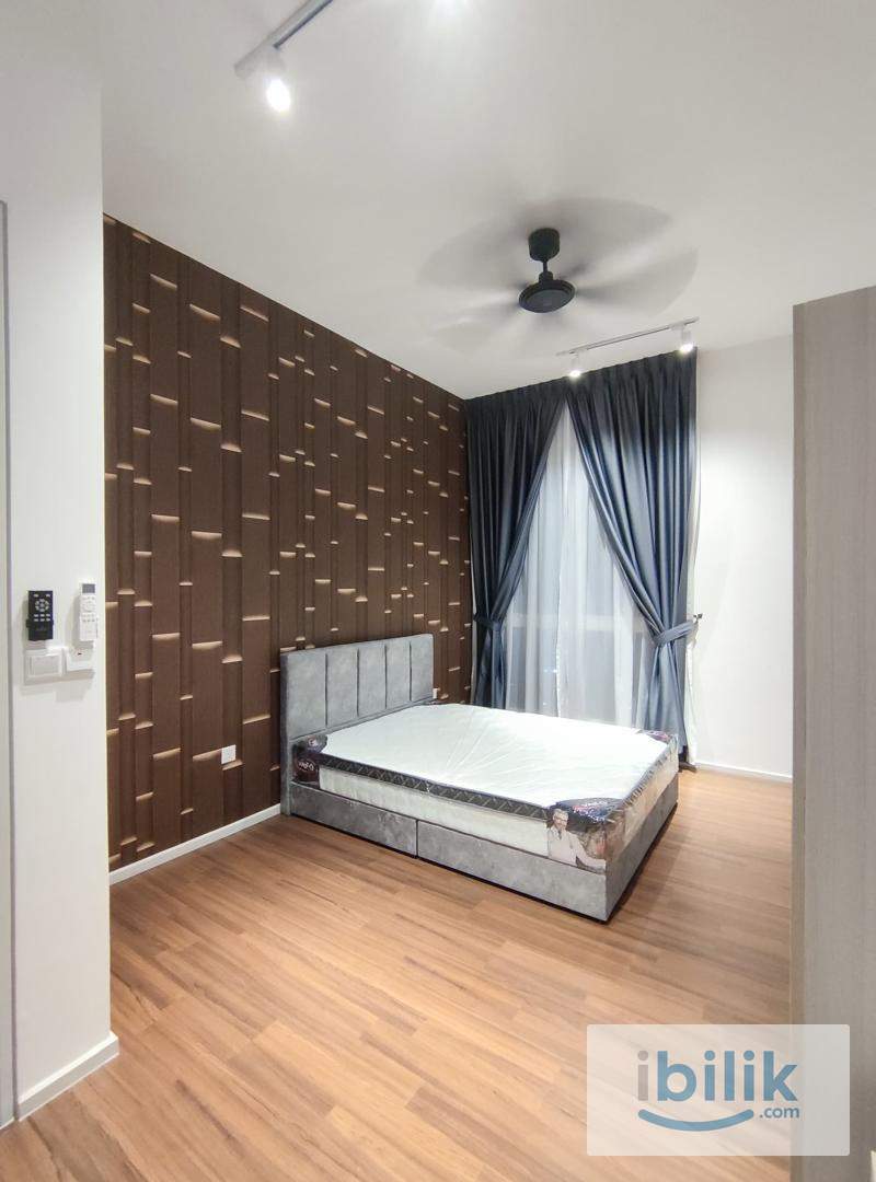 Masteroom @ Una Residence  - Image 1