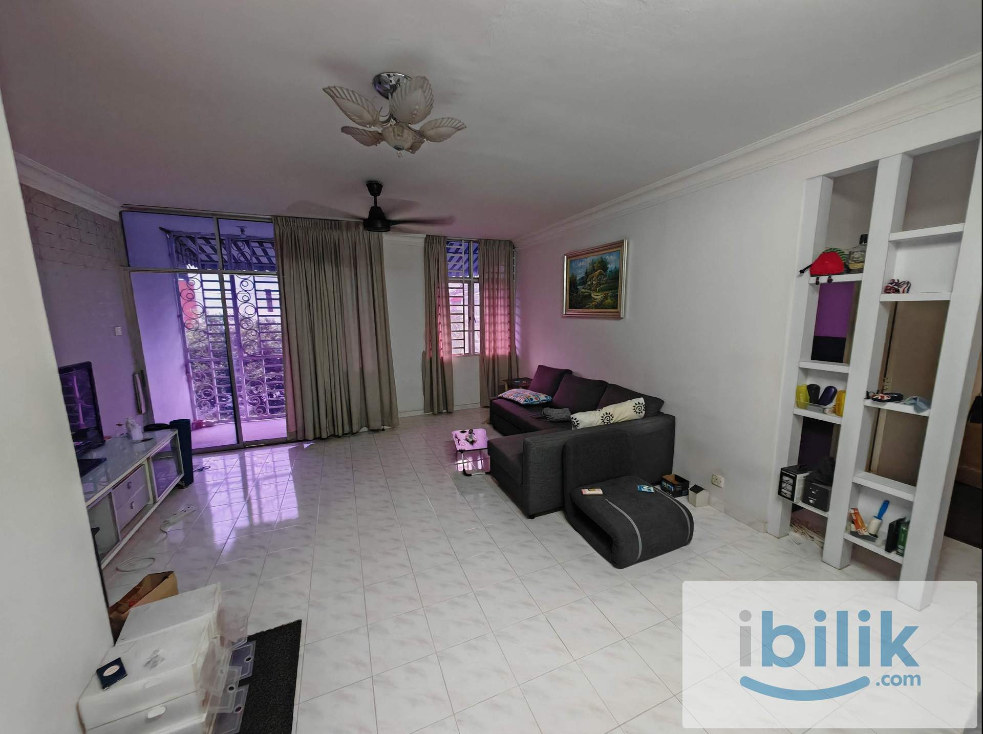 Masterroom at manor 2 - Image 3