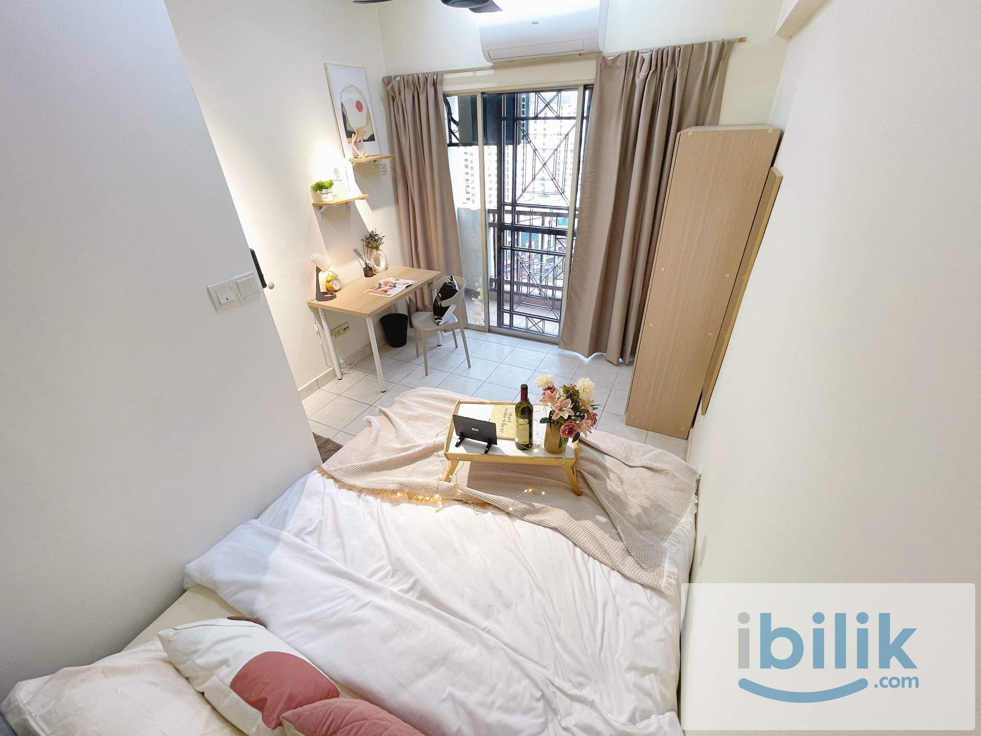😱 PREMIUM BALCONY ROOM!! WORK FROM HOME FRIENDLY 🎉 WALKING DISTANCE TO MRT MUTIARA DAMANSARA 🚅 - Image 3