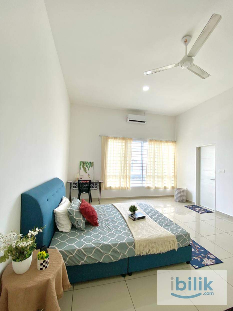 💫ROOM FOR RENT💫  SENDAYAN ,Merchant Square,99 SPPEDMART,MCD,7 ELEVEN,DIY - Image 2