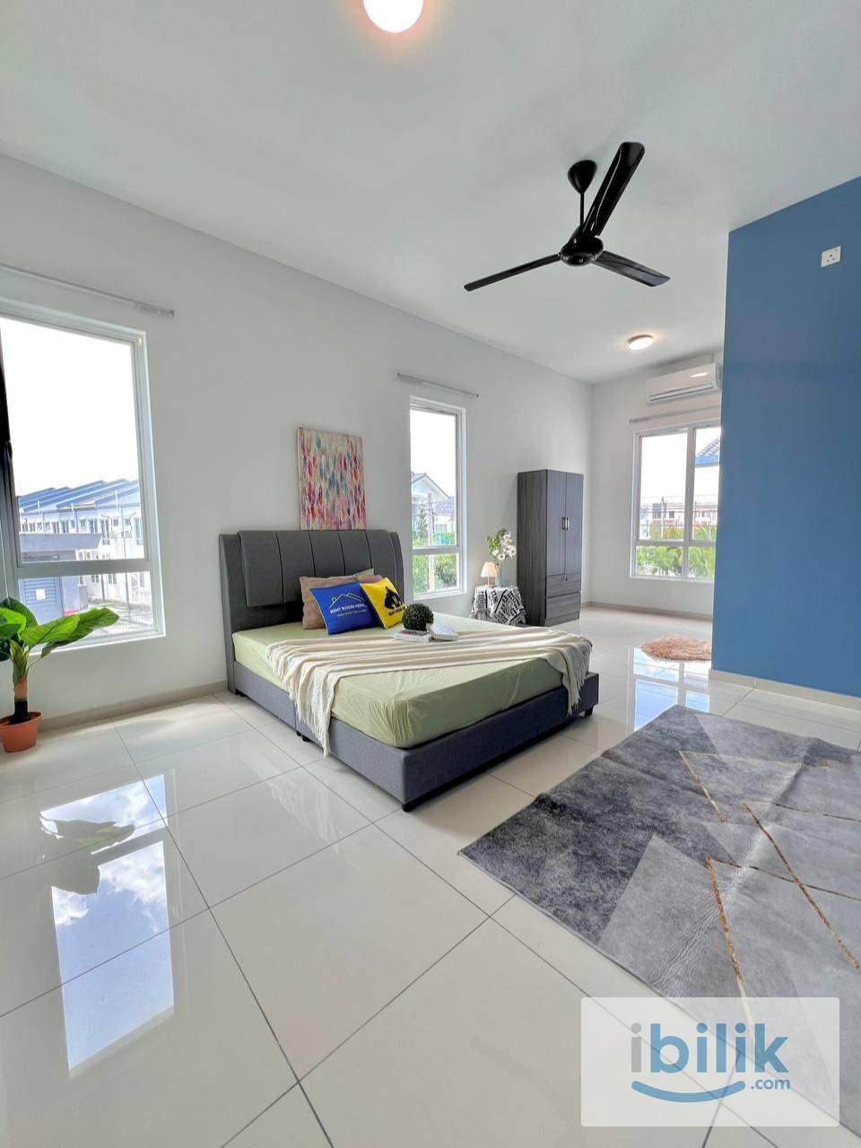   💫ROOM FOR RENT💫  SENDAYAN ,Merchant Square,99 SPPEDMART,MCD,7 ELEVEN,DIY - Image 1