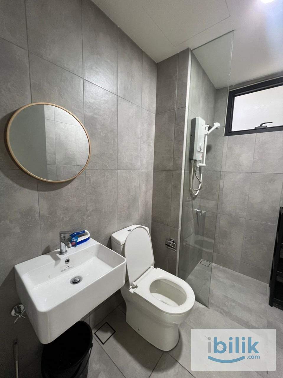 (MIXED UNIT) Middle Room at Emerald 9, Cheras  - Image 5