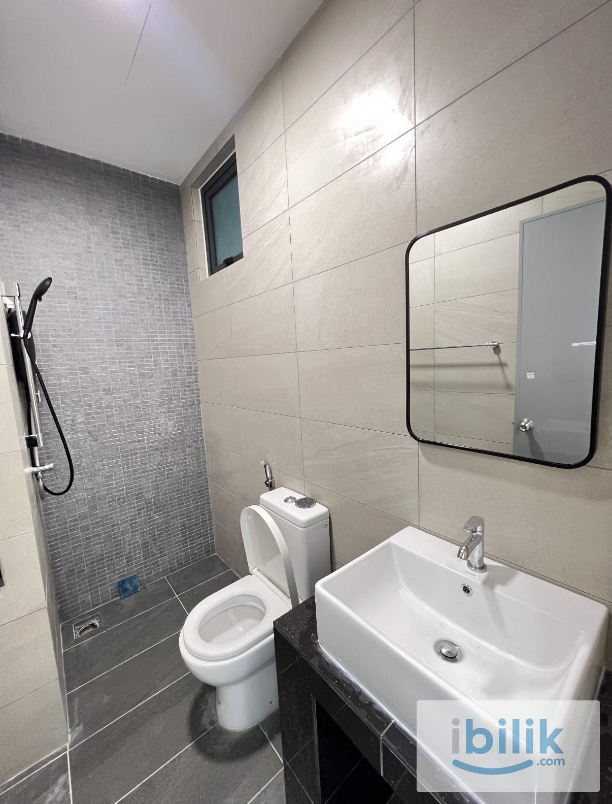 (Mixed Unit) Balcony Medium Room at D’Seven Sunway - Image 6