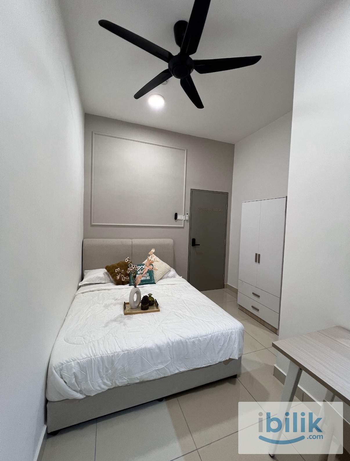 (Mixed Unit) Middle Room at D’Seven Sunway - Image 1