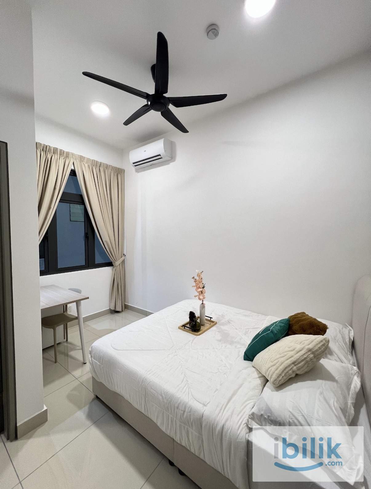 (Mixed Unit) Middle Room at D’Seven Sunway - Image 2