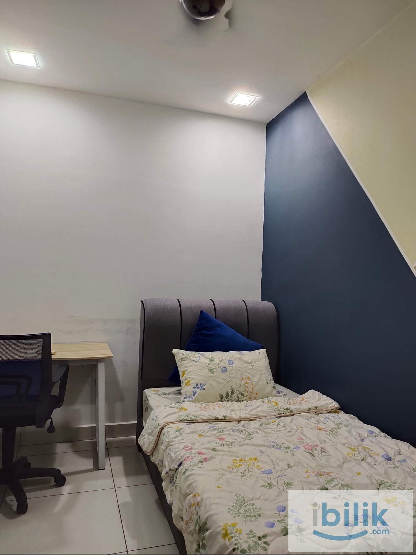 **Single Room+Carpark** Nearby TBS, Tmn Connaught Cheras, Sungai Besi , Sri Petaling - Image 1