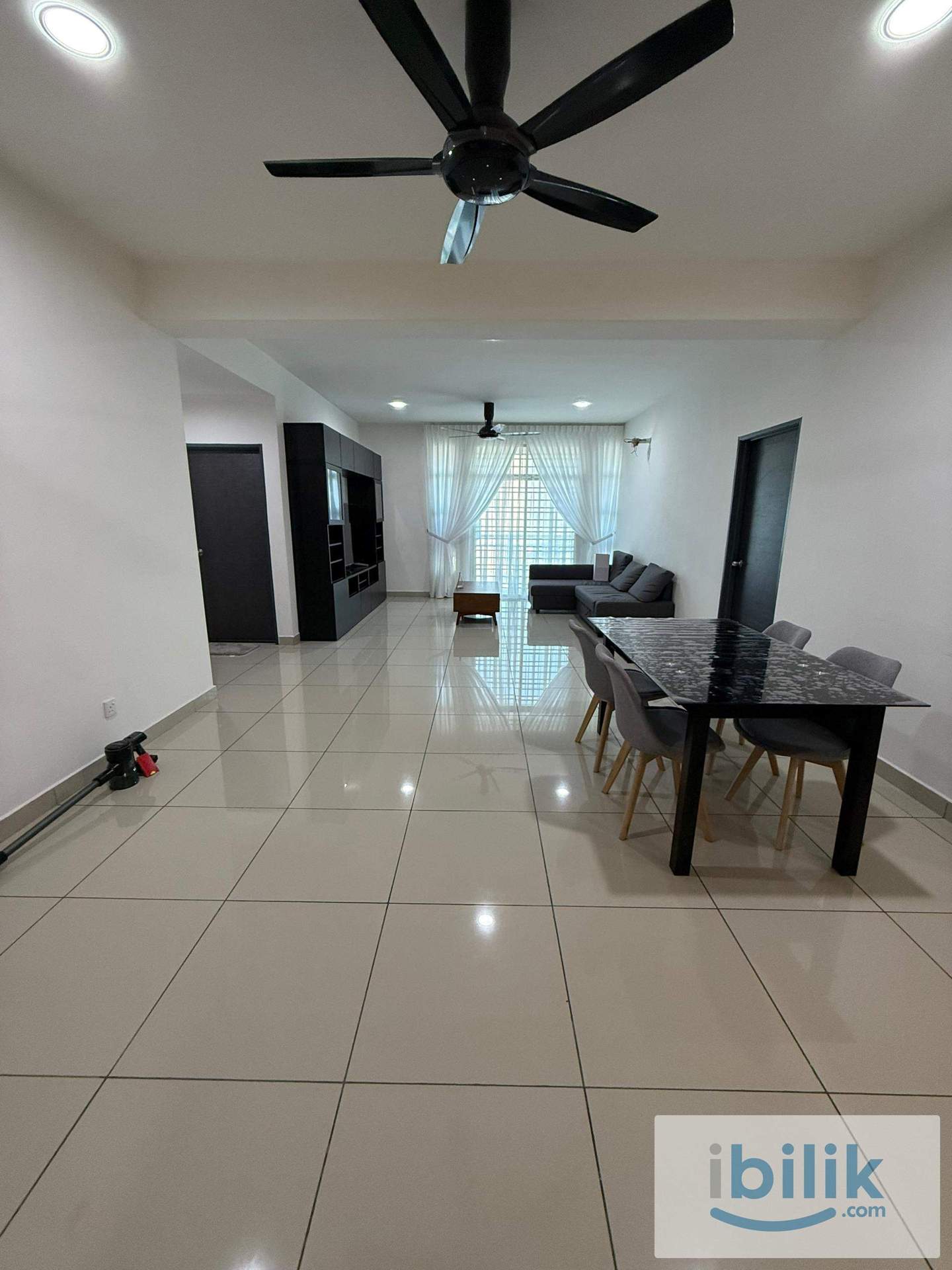 Cozy Master Room at Primero Heights - Image 3