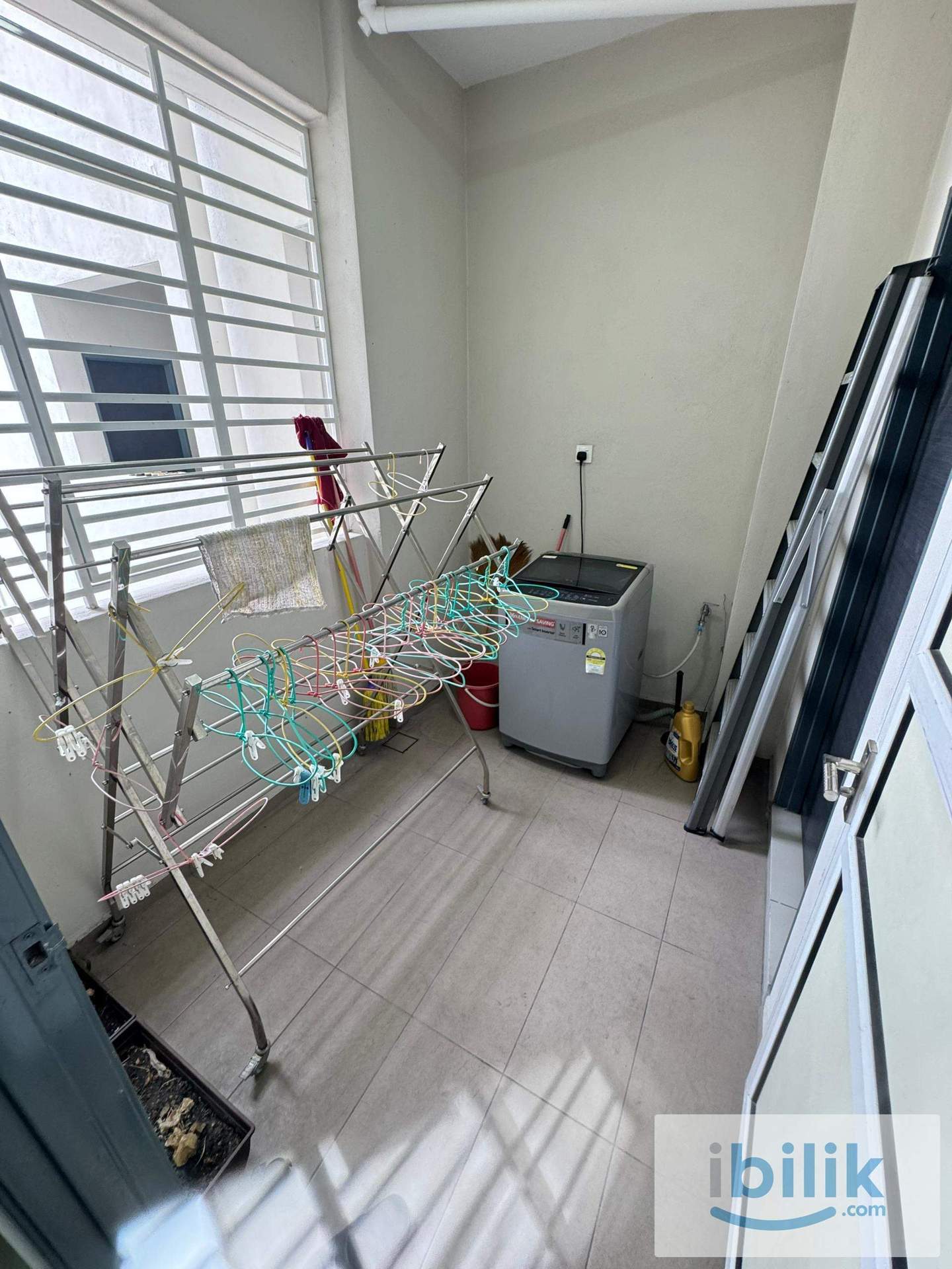 Cozy Master Room at Primero Heights - Image 4