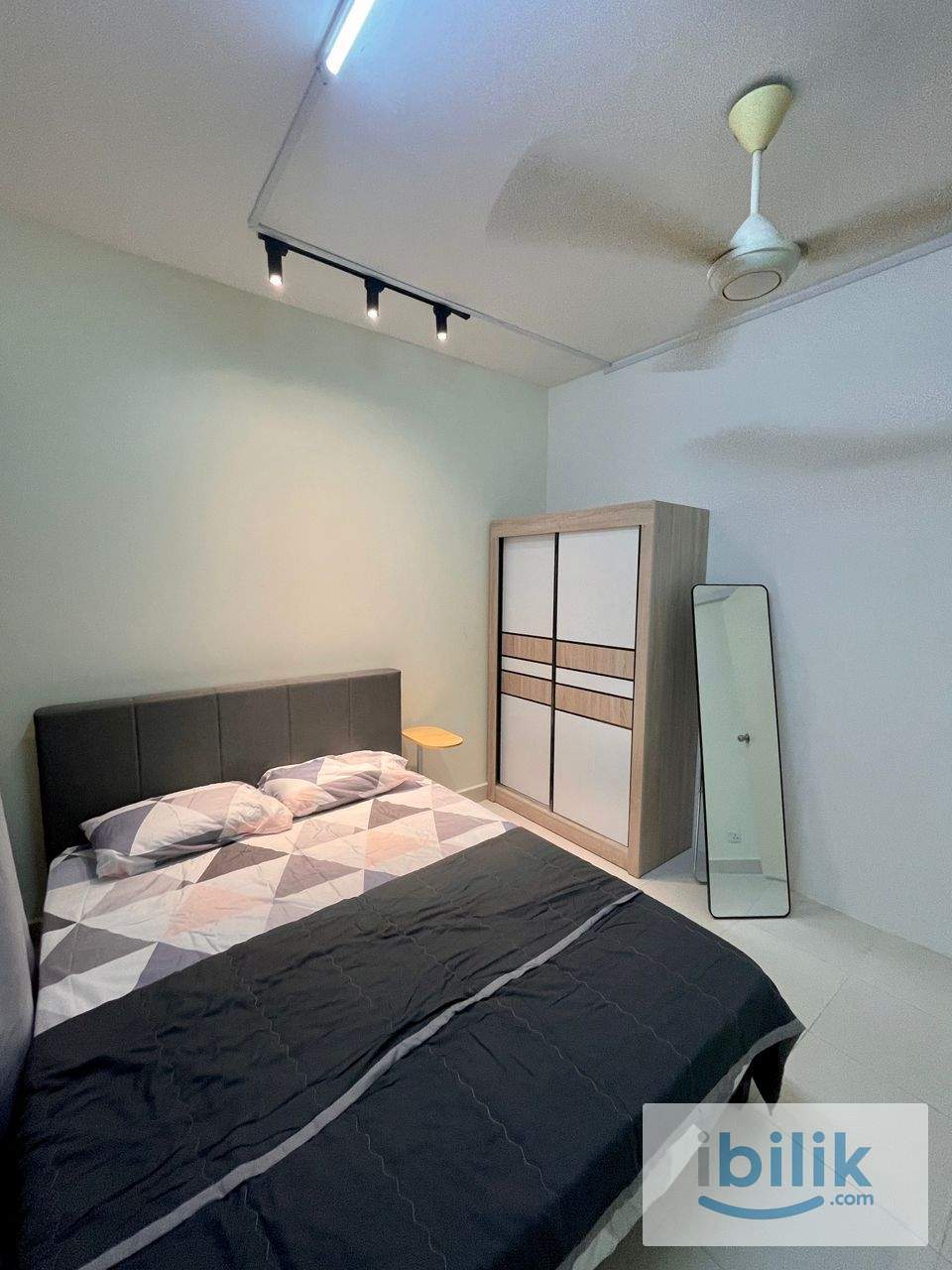 FEMALE UNIT @ SERI MUTIARA SETIA ALAM FOR RENT - Image 6