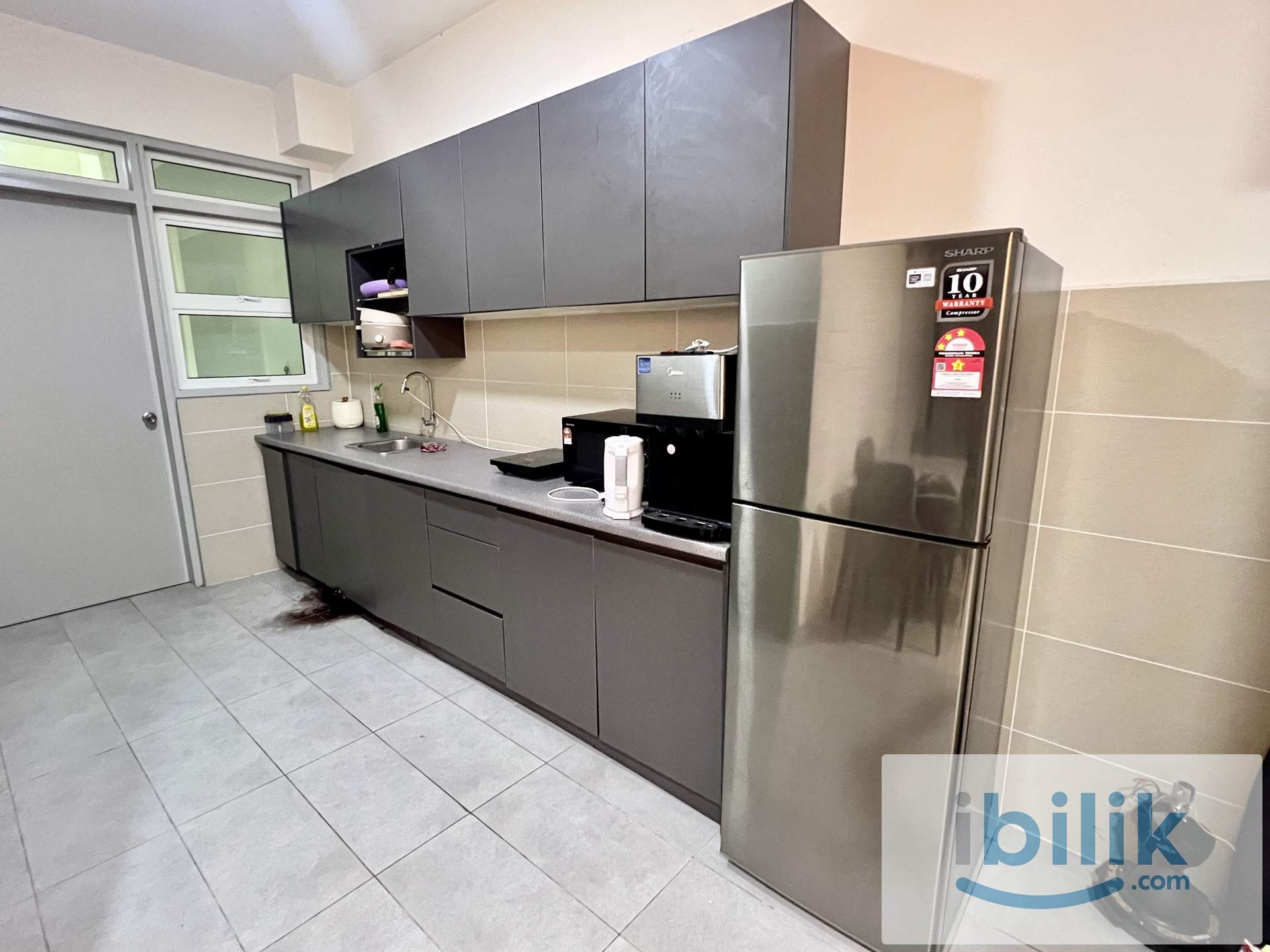 Residence @ Suasana Damai @ Single Room @ 8 mins walk to MRT - Image 2