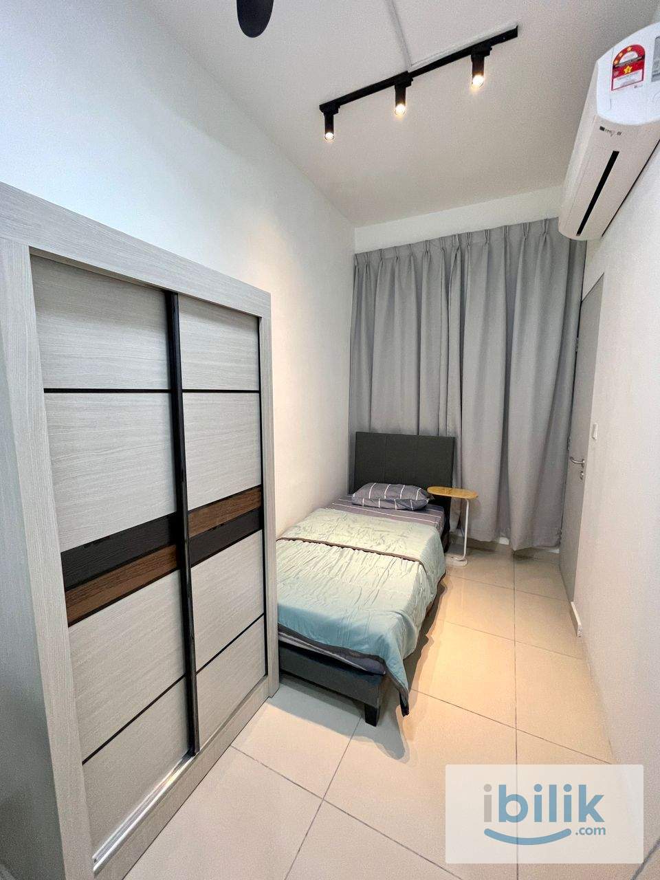 I-CITY MALL3 MINS WALKING DISTANCE @  BECENTRAL 2 @ MALE/MIXED UNIT @ ROOM FOR RENT - Image 1