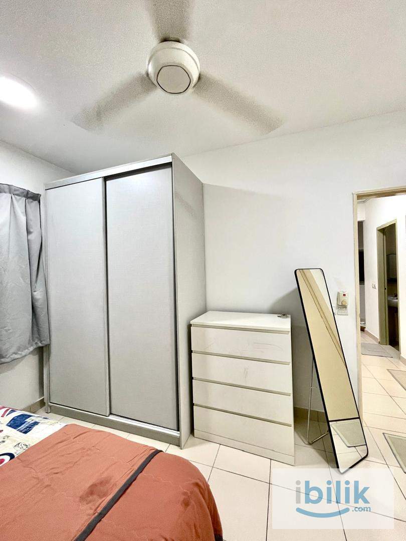 (KEYLESS) Smart Lock @ Master Queen Bedroom for Rent at Seri Baiduri @ Setia Alam with Private 🛁Bathroom @ Female Muslim - Image 10