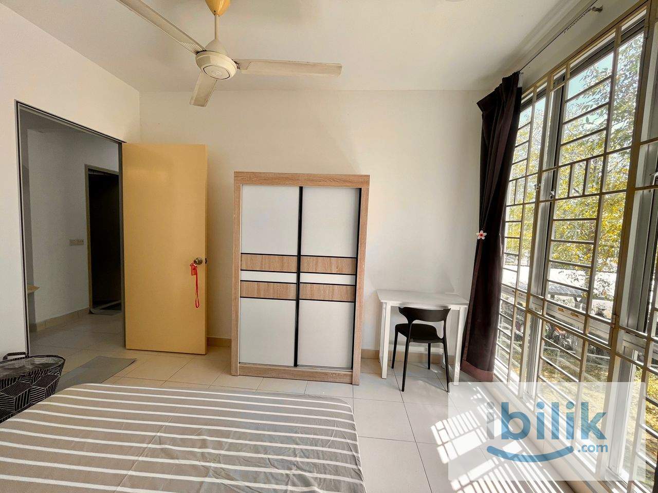 (KEYLESS) Smart Lock @ Large Medium Queen at Seri Baiduri @ Setia Alam @ Female Muslim Unit - Image 9