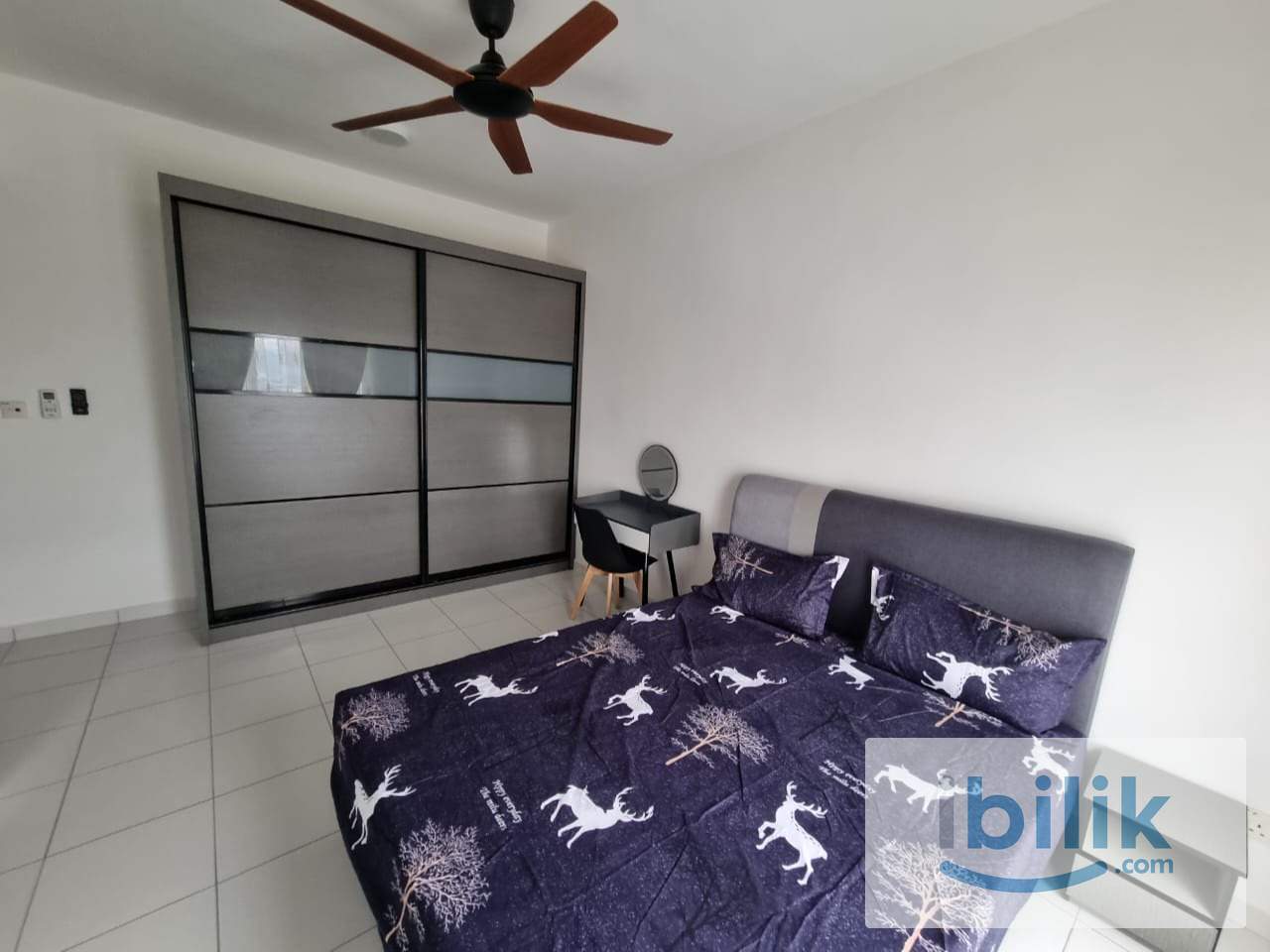 Master bed Room - Image 2