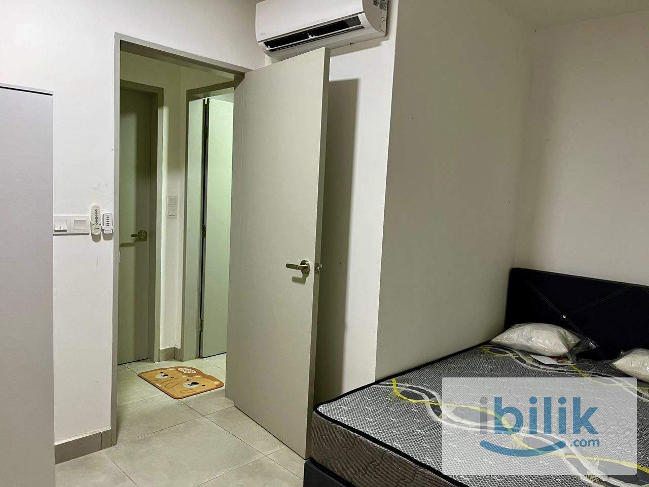 Middle room with/without balcony  - Image 4