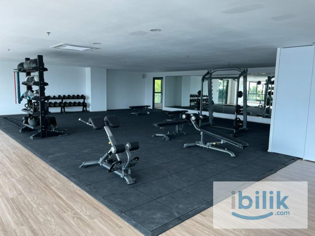 Middle Room at Sinaran Residences, Batu Kawan - Image 8