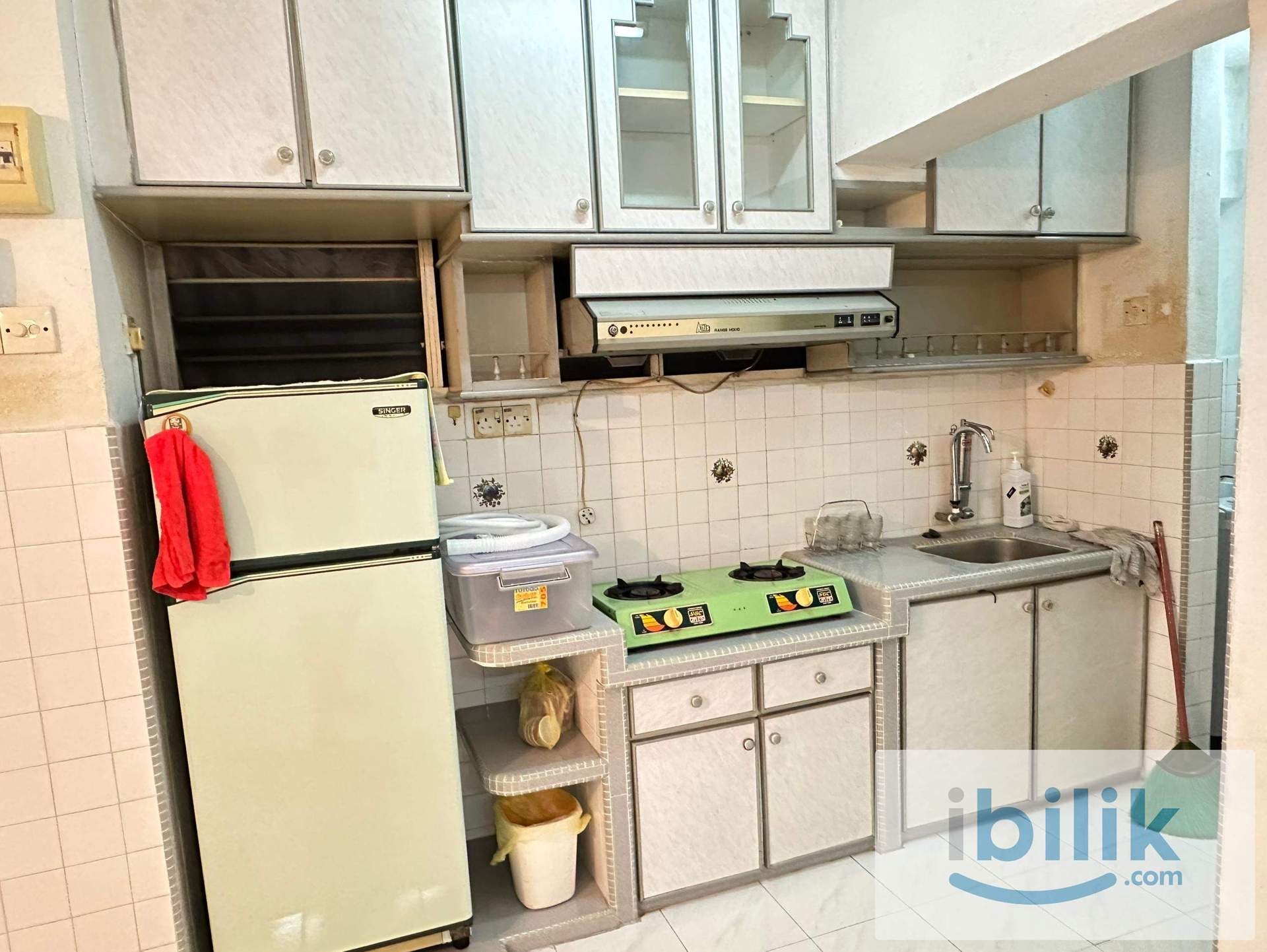 Room for rent - Image 3
