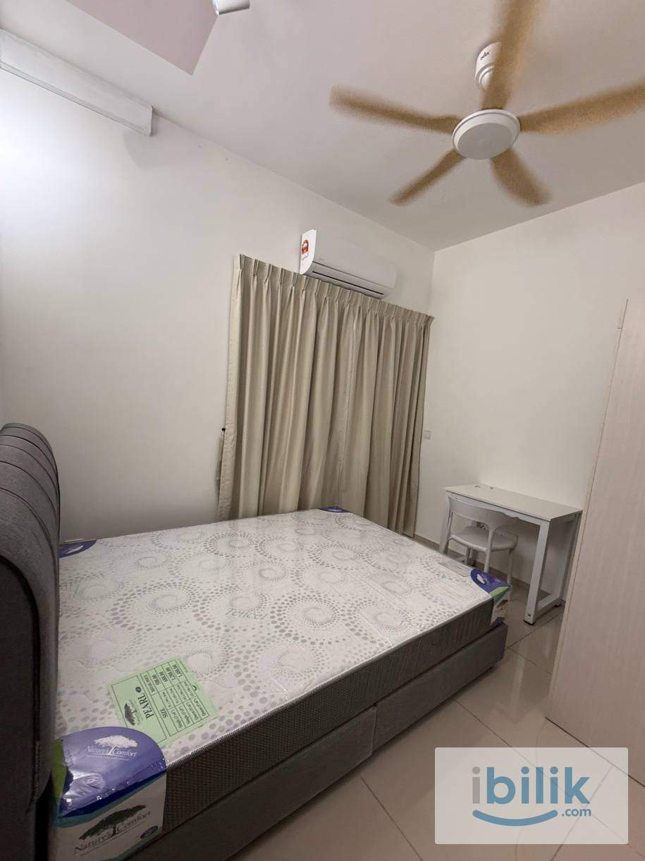 🏙️🛏️ Bintang Residence — Middle Room  - Image 1
