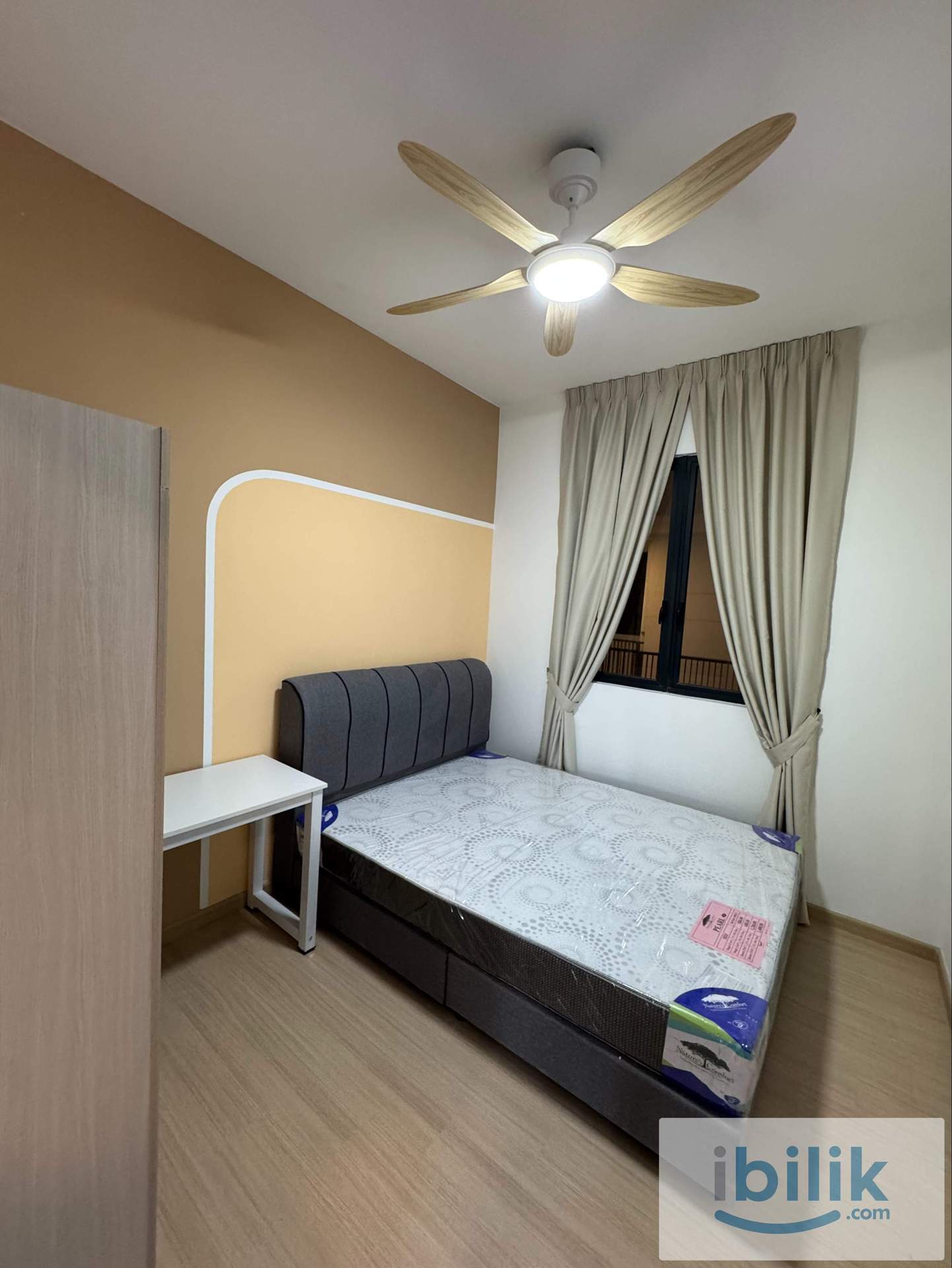 You City 3 Brand New Middle Room 850 - Fully Furnished with Muji Design, Walking distance 1mins to MRT - Image 5