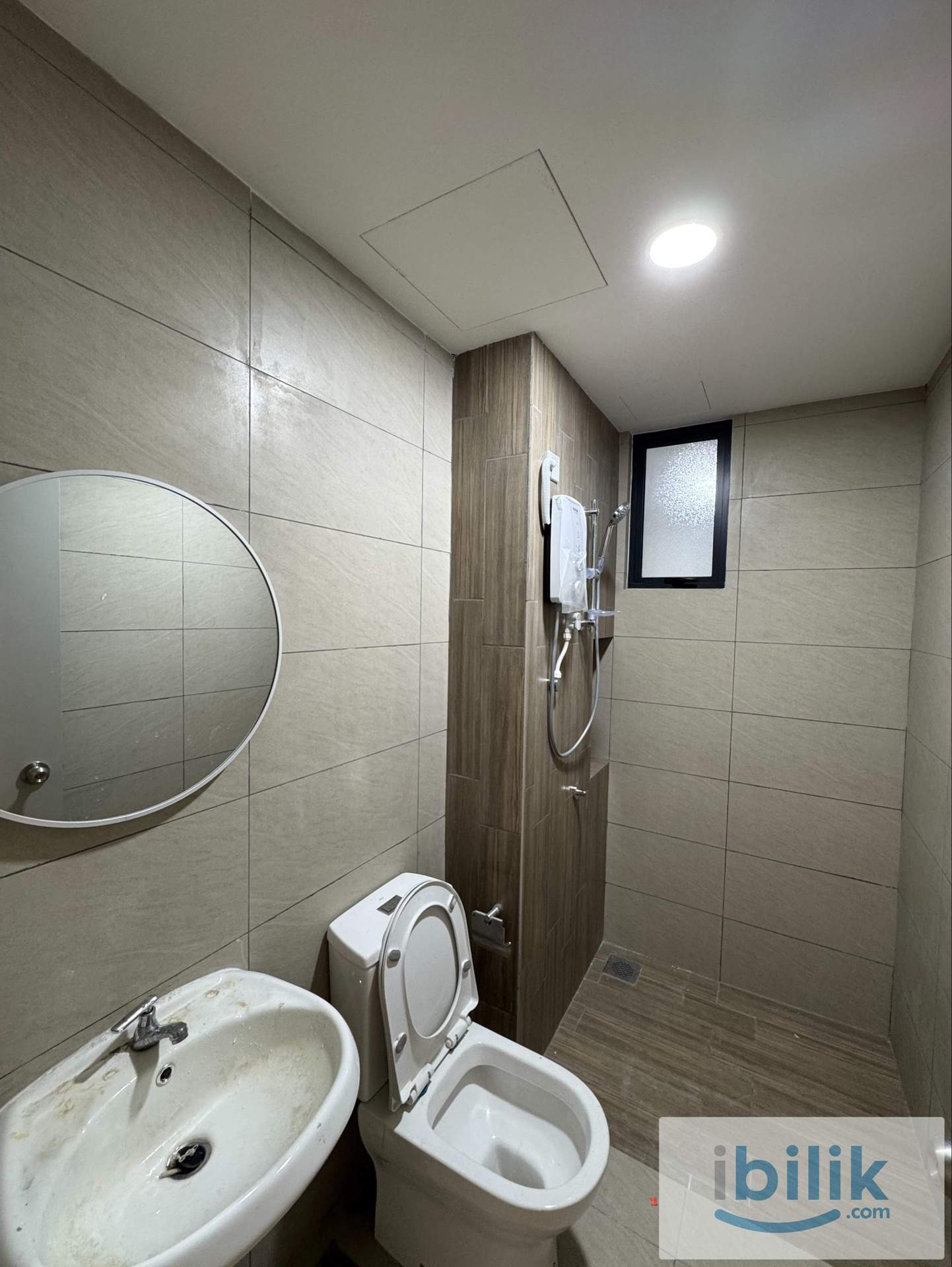 You City 3 Brand New Middle Room 850 - Fully Furnished with Muji Design, Walking distance 1mins to MRT - Image 6