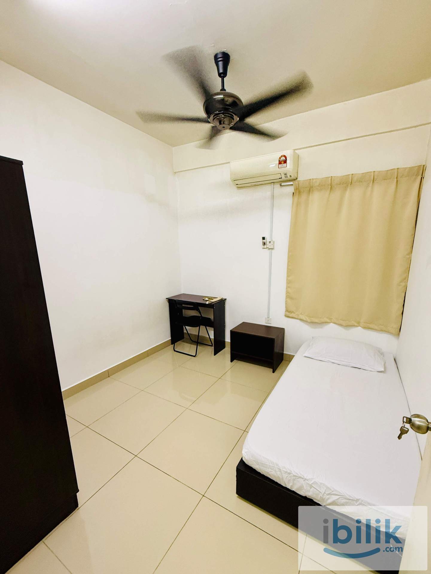 PROMOSI | Cyberjaya | Spacious Room | FEMALE | Non Sharing | WIFI - Image 1