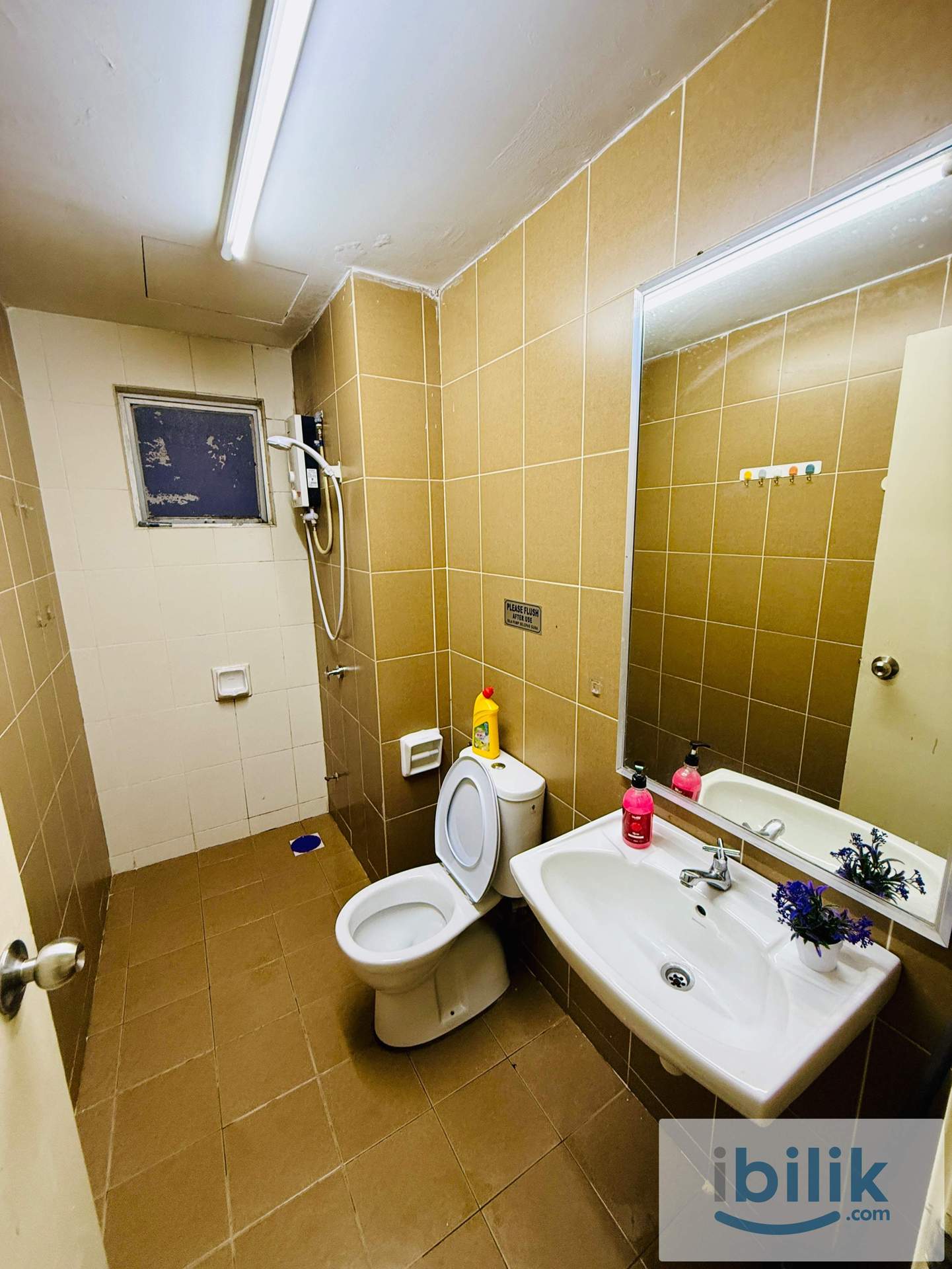 PROMOSI | Cyberjaya | Spacious Room | FEMALE | Non Sharing | WIFI - Image 2