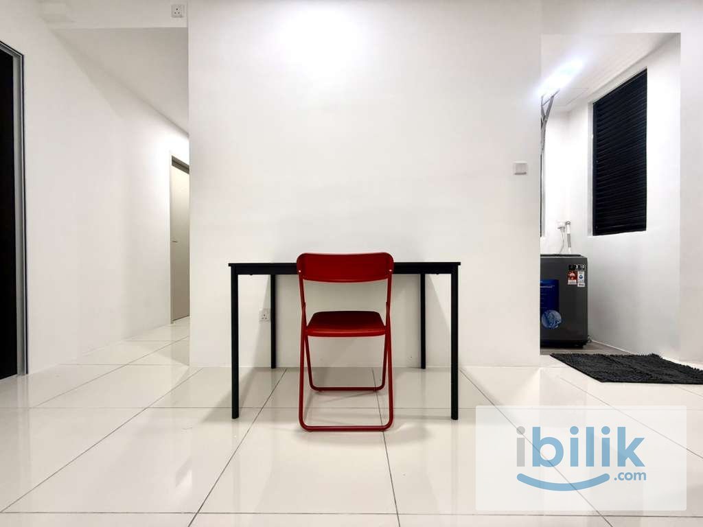 Cozy Master Room for Rent @ Vivo Executive Apartment, Batu Kawan - Image 4